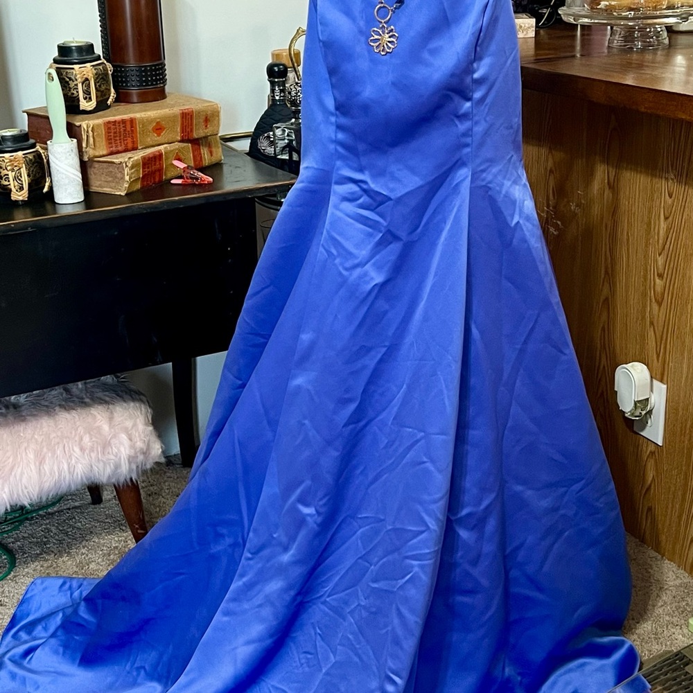 Elegant Blue Satin Gown